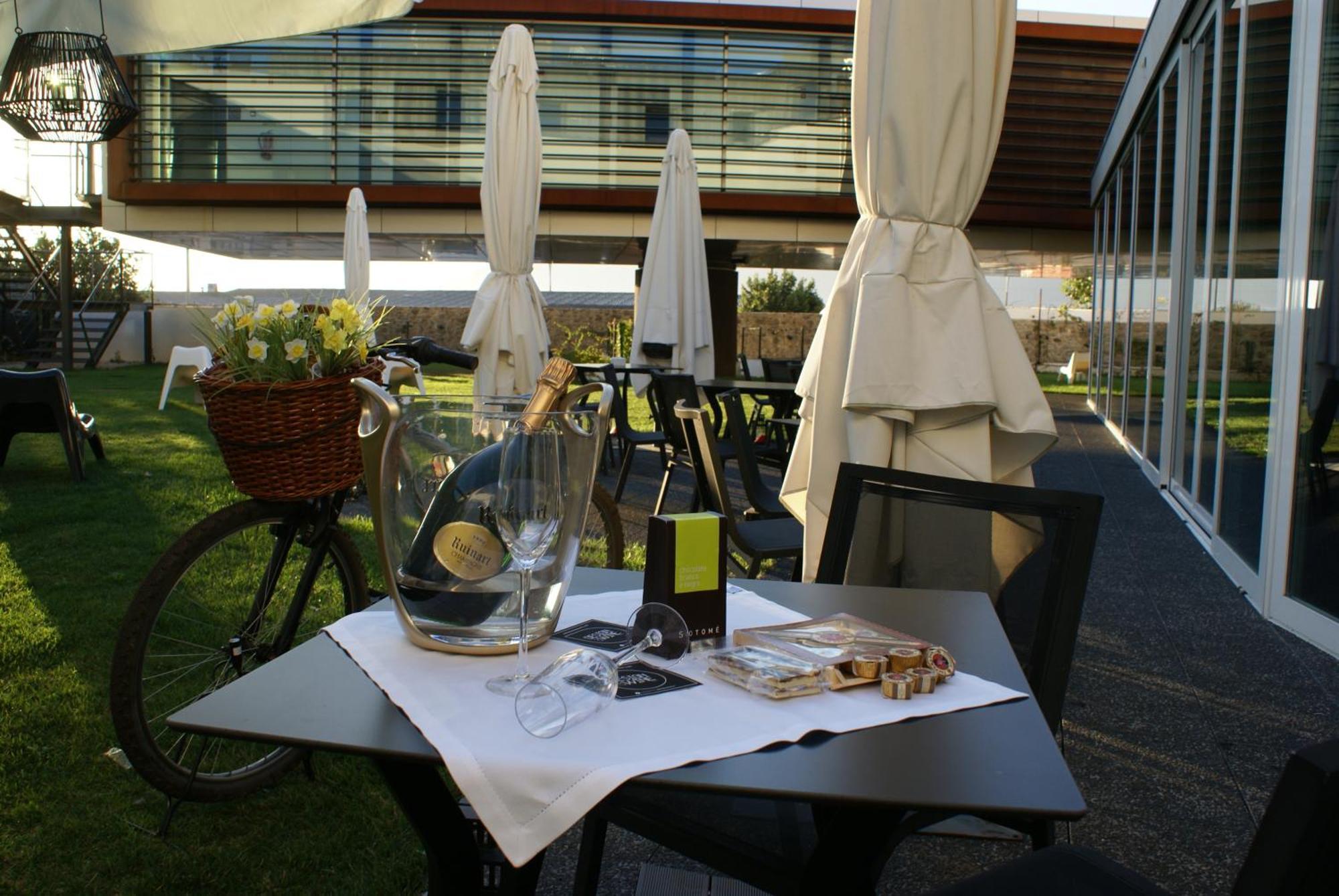 קמיניה Design & Wine Hotel מראה חיצוני תמונה