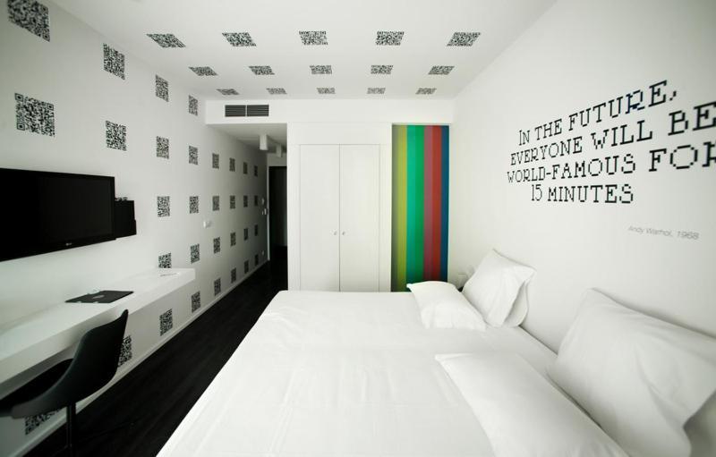 קמיניה Design & Wine Hotel חדר תמונה